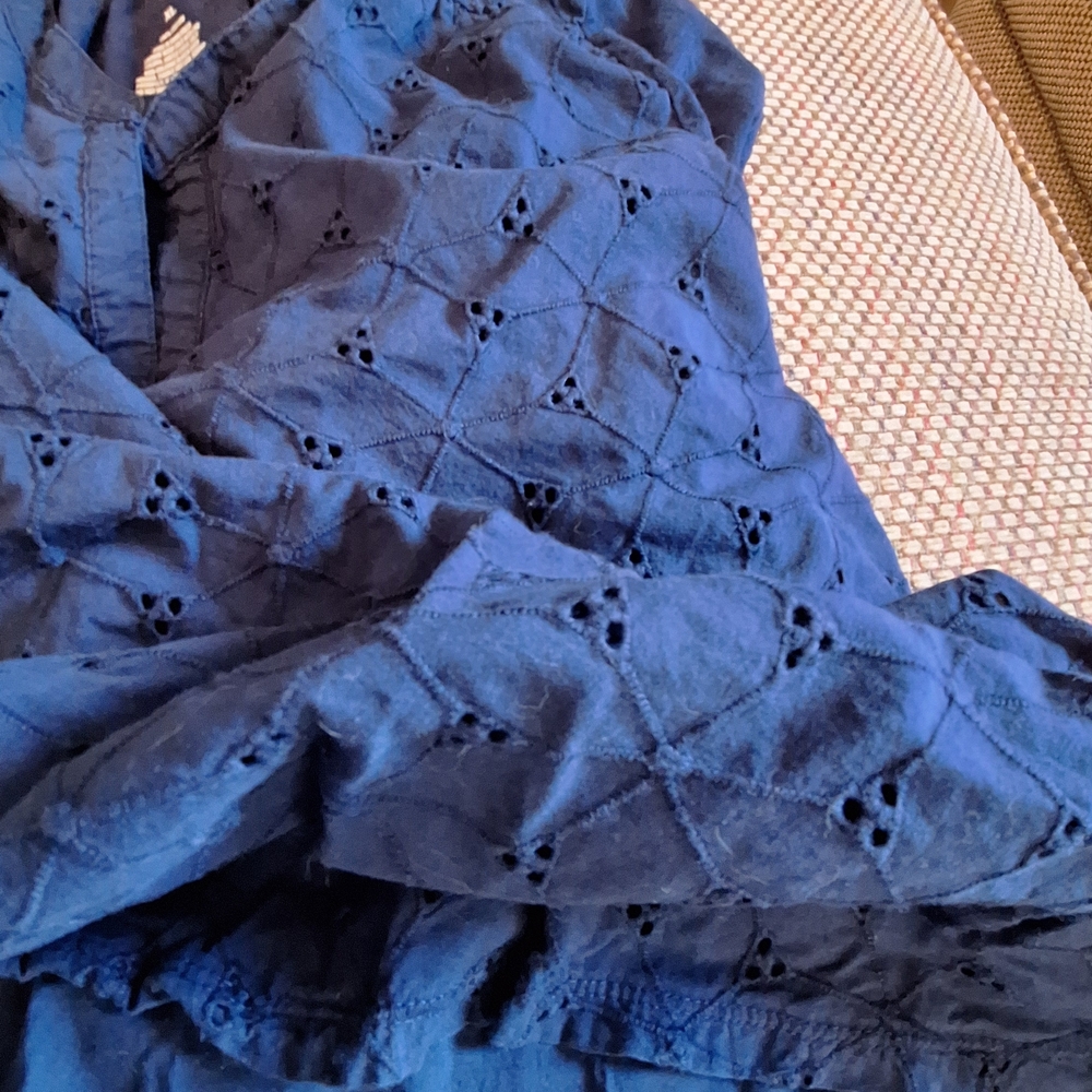 St. John's Bay Dark Blue Eyelet Lace Short Sleeve Top - Picture 8 of 8